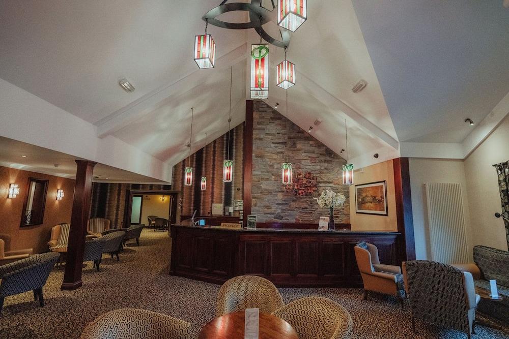 Corr'S Corner Hotel Нютънаби Екстериор снимка