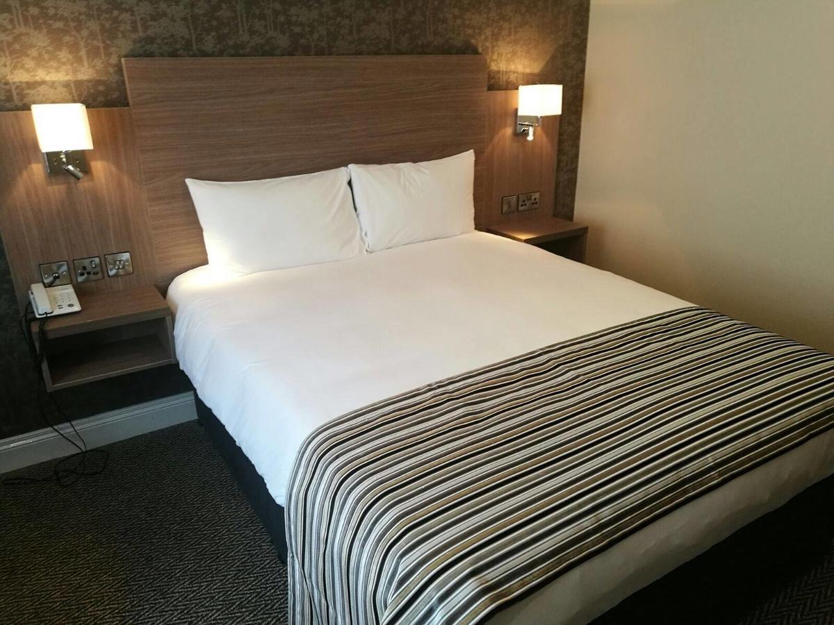Corr'S Corner Hotel Нютънаби Екстериор снимка